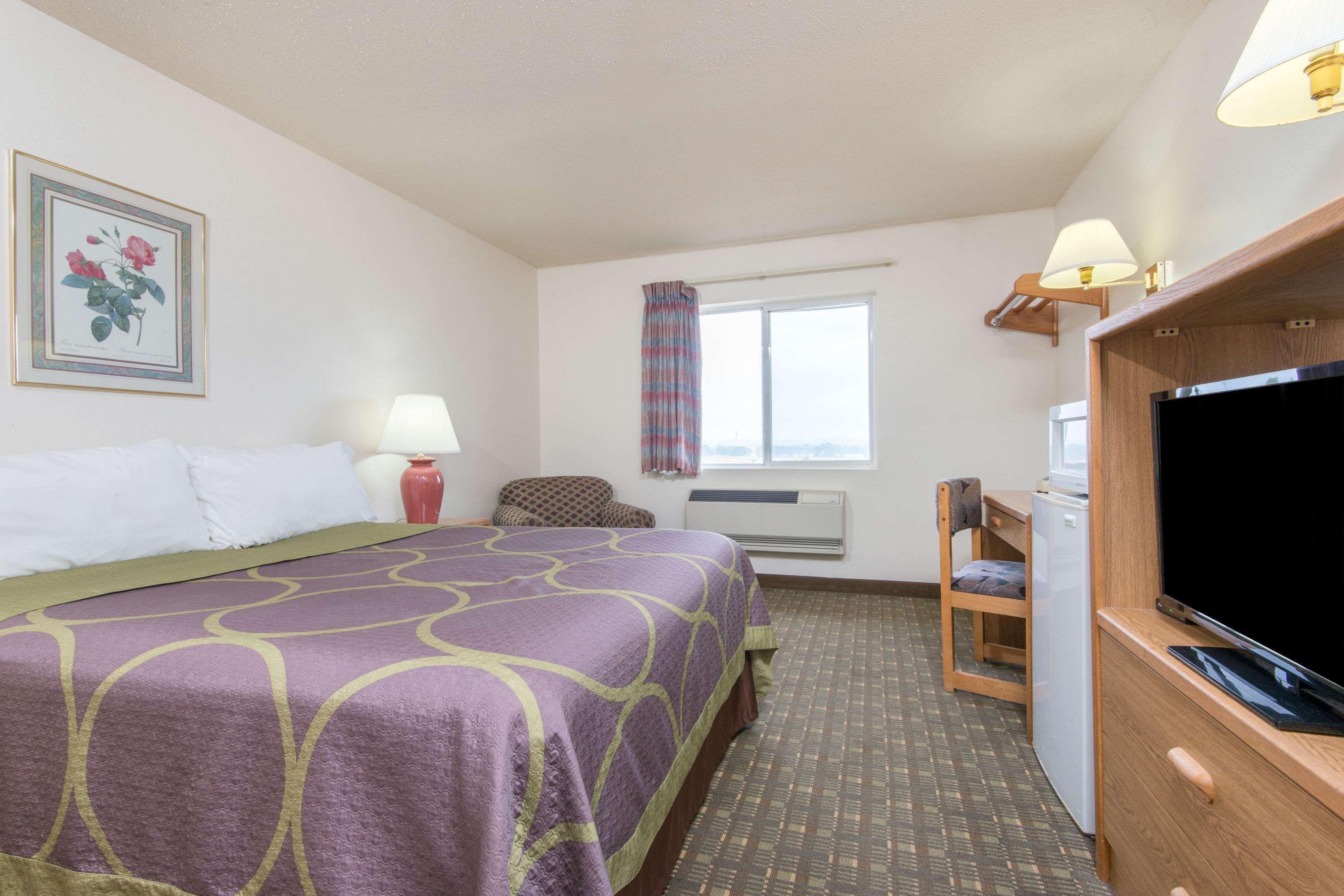 Super 8 By Wyndham Florence Co Zewnętrze zdjęcie