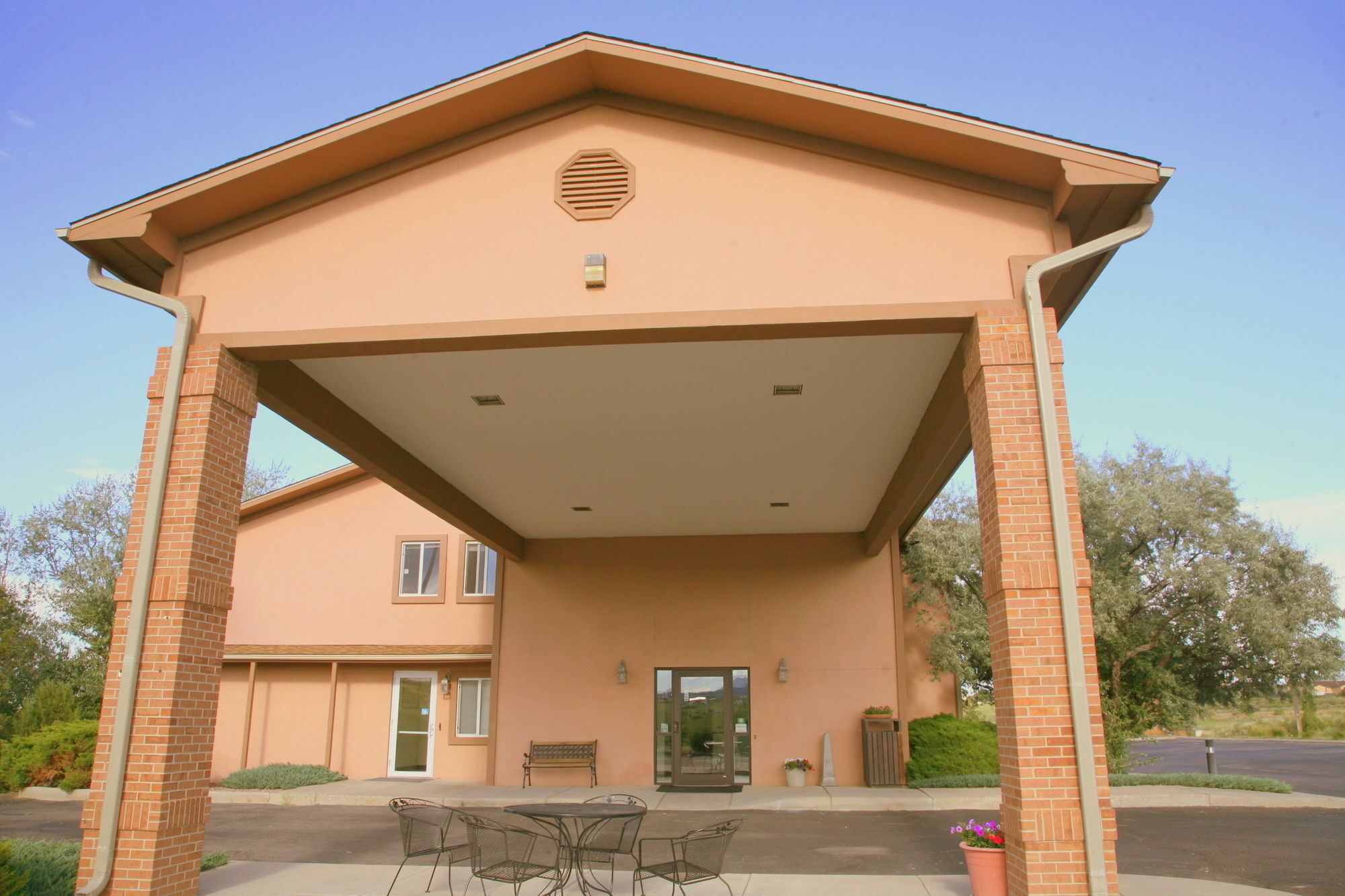 Super 8 By Wyndham Florence Co Zewnętrze zdjęcie